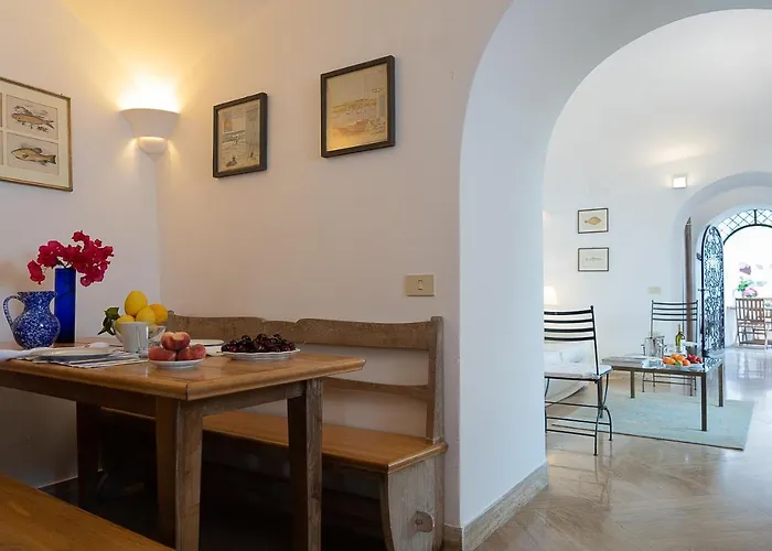 Castello * 카프리