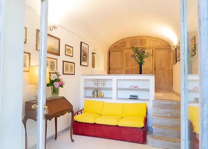 아파트 Castello 카프리