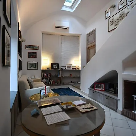 Castello Apartment Capri